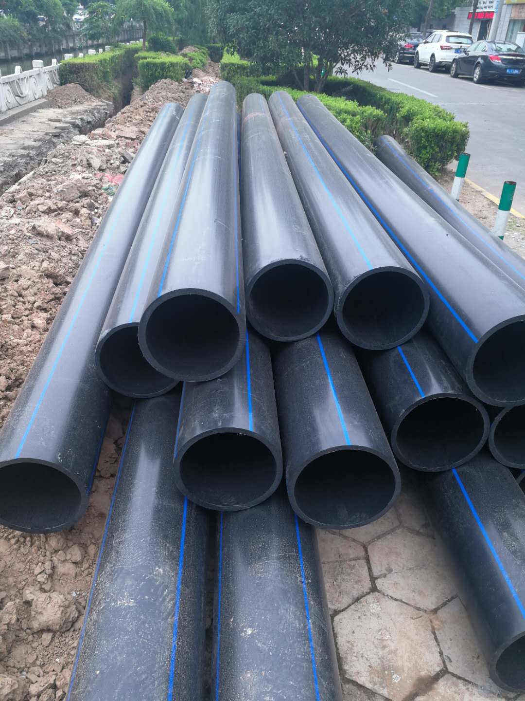 PE管施工現(xiàn)場(chǎng)